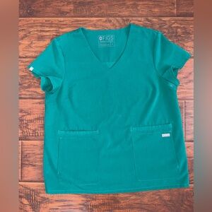 Hunter green medium figs top